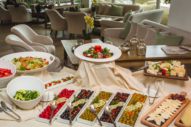 Elegant home catering and private house party food catering solutions