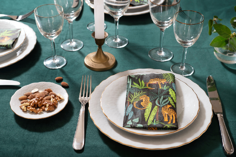 International Sit Down Wedding Menus and Luxury Catering Design